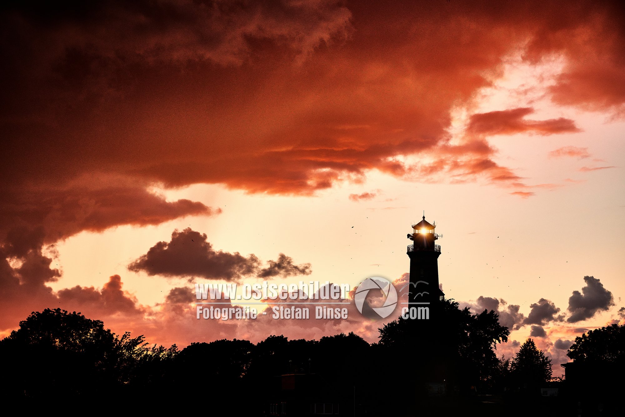 Leuchtturm Kap Arkona im Sonnenuntergang